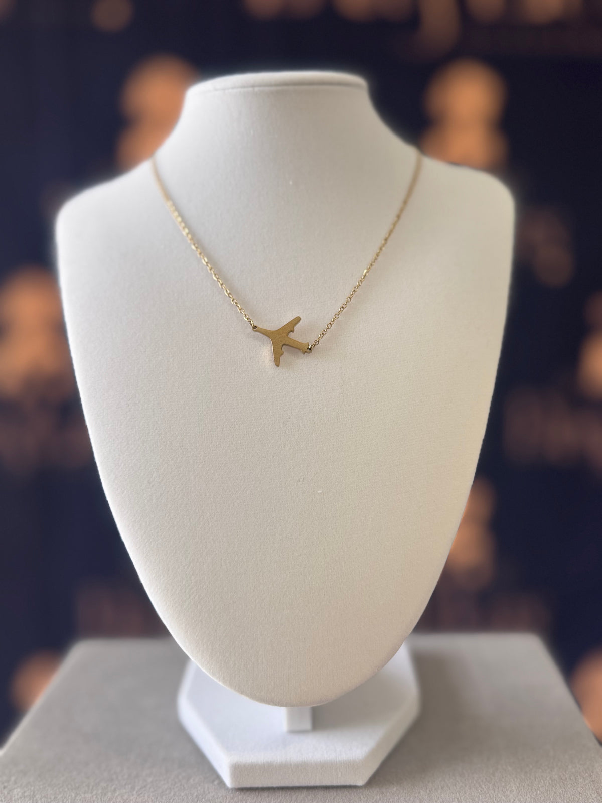 STAINLESS STEEL AIRPLANE NECKLACE