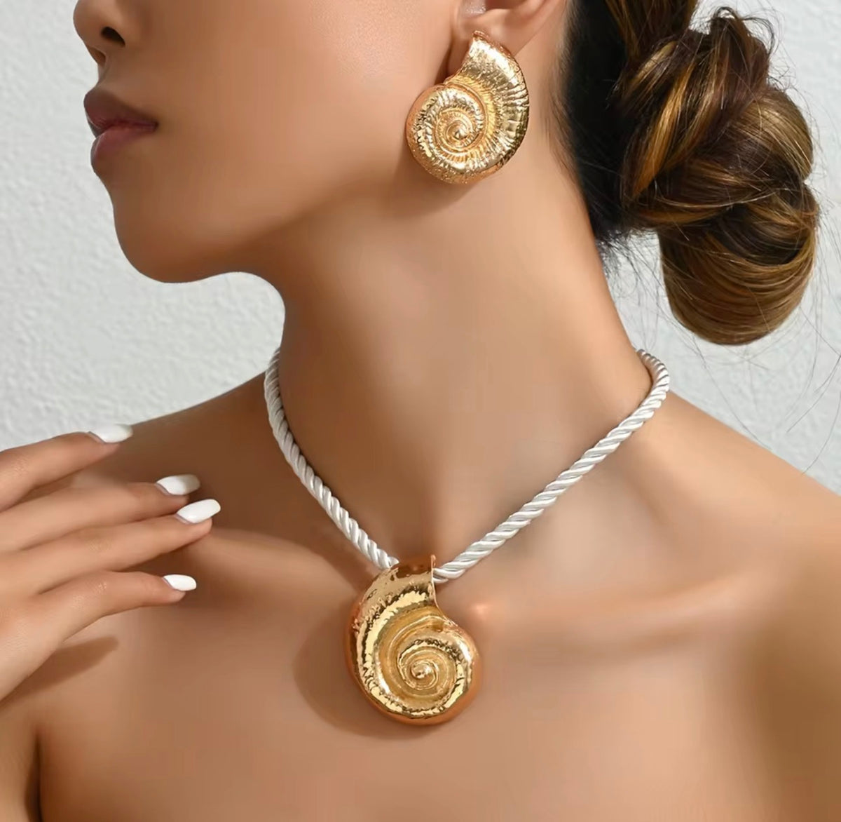 Coastal Rope Statement Necklace | Seashell & Starfish Pendant SET