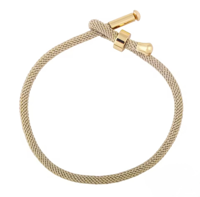 Lucky String Bracelet