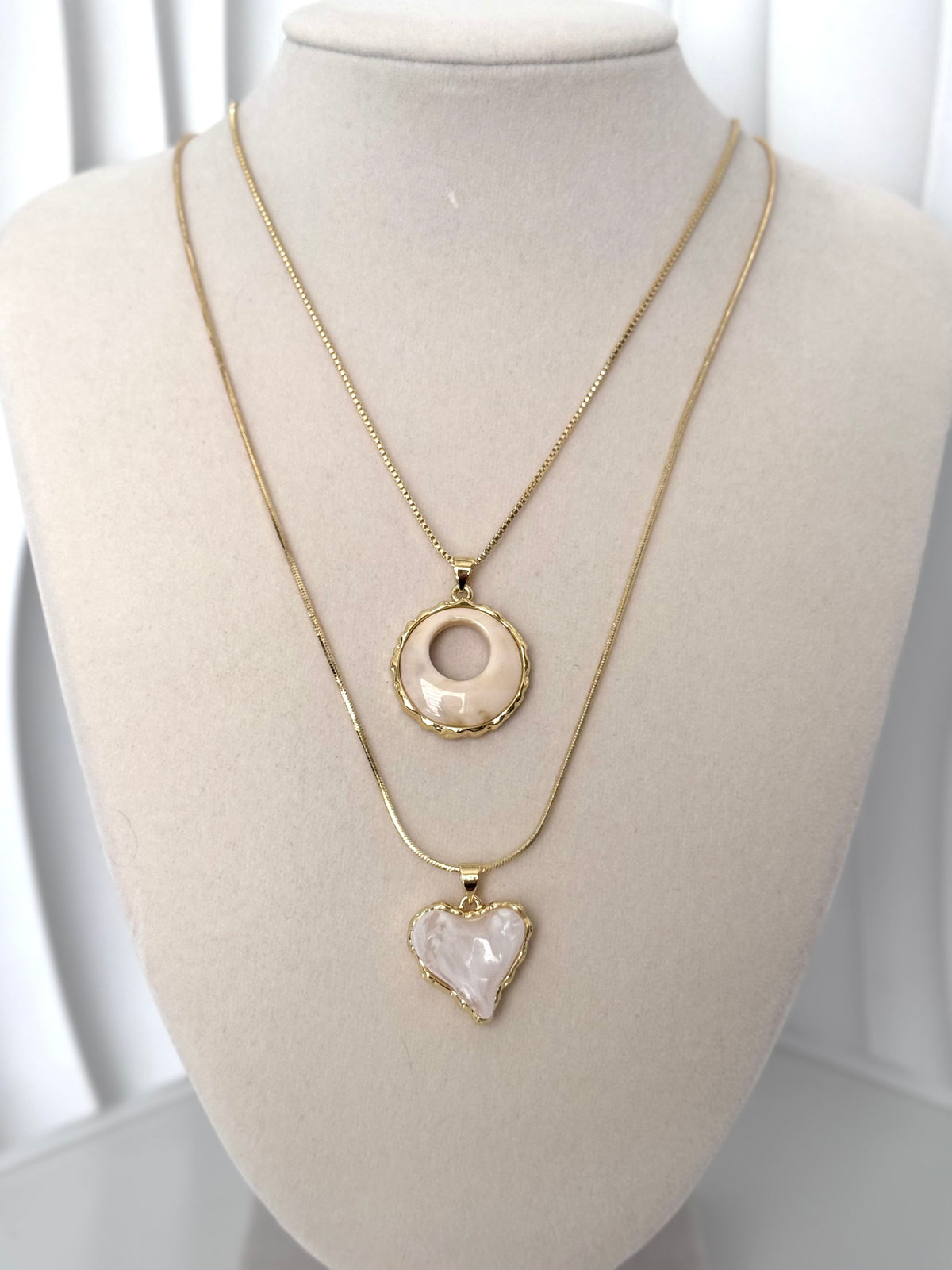 Blush Heart and Circle charm  Necklace – 18K Gold Plated