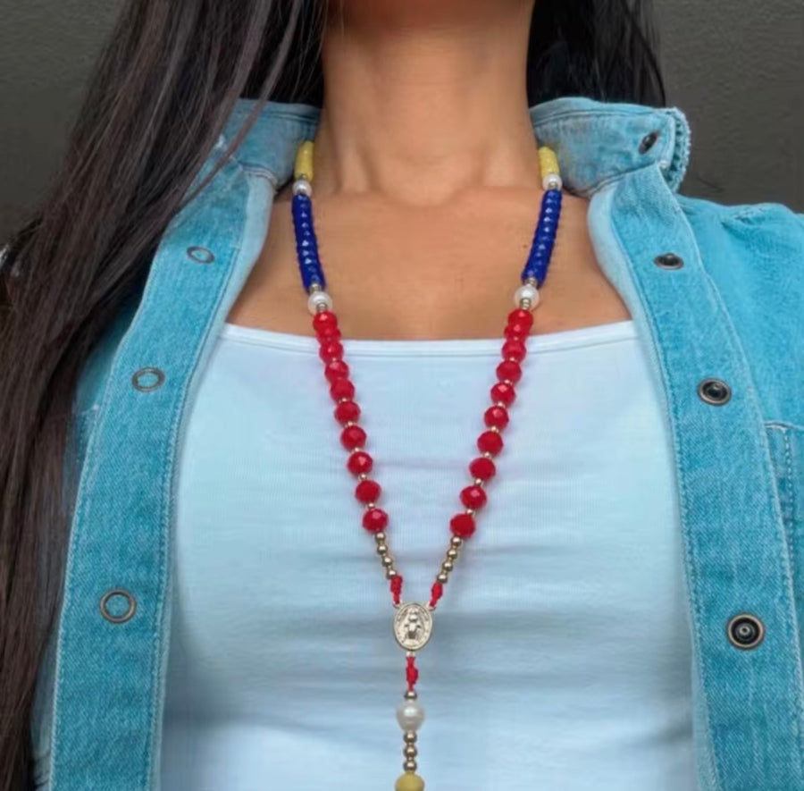 Daylux Raíces Collection – 14K Gold Plated Miraculous Medal Rosary Necklace with Venezuela Map Pendant