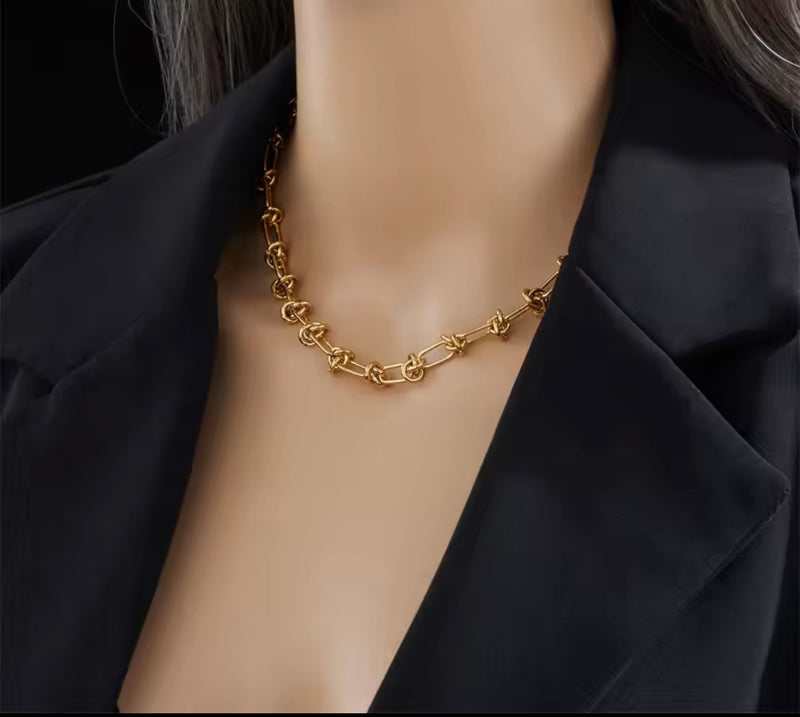 Stainless Steel Knot Link Necklace & Bracelet Set – Gold & Silver