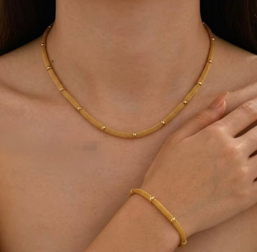 Elegant Mesh Chain Necklace & Bracelet Set   Stainless Steel