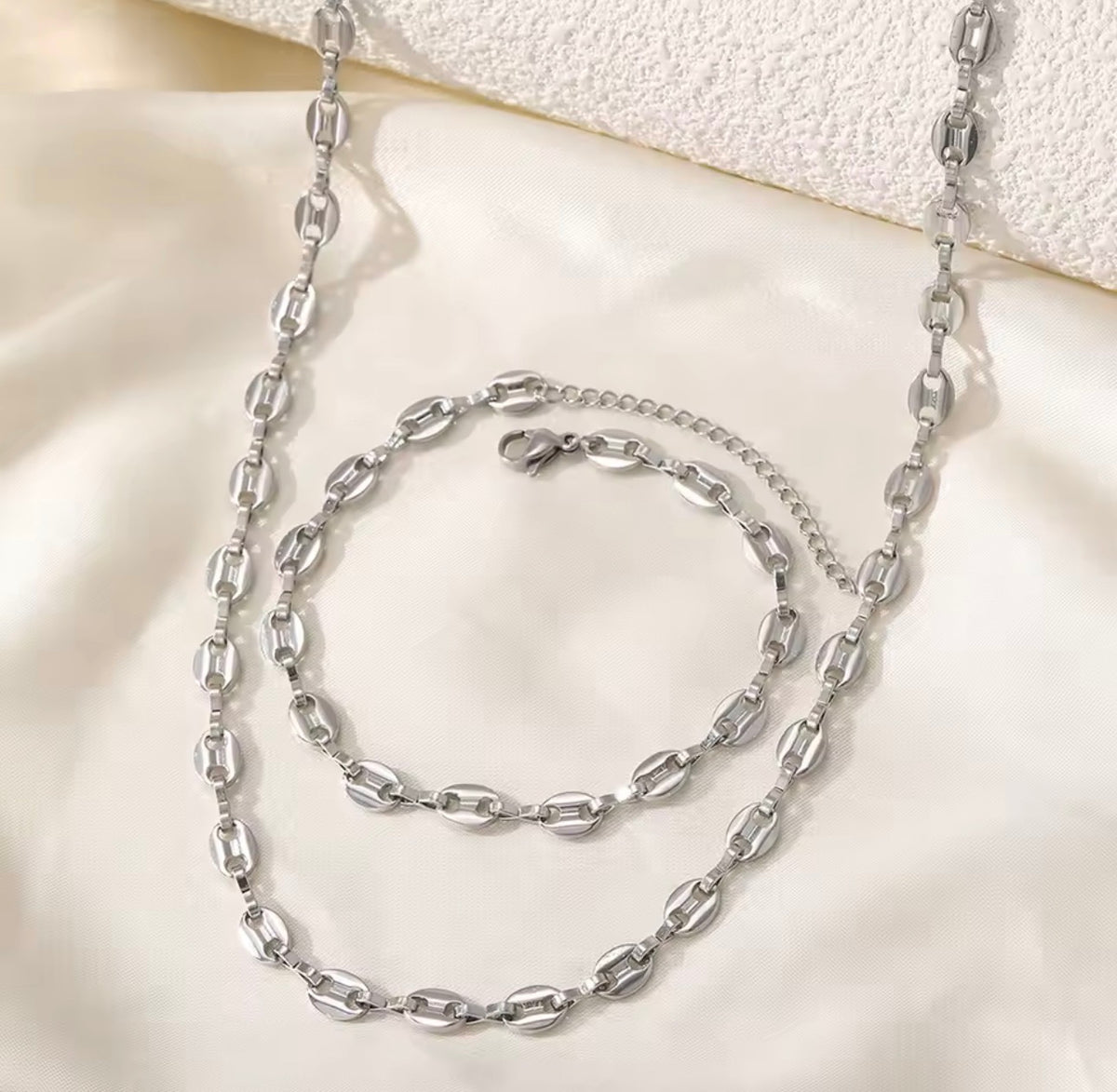 Stainless Steel Coffee Bean Link Necklace & Bracelet Set – Gold & Silver