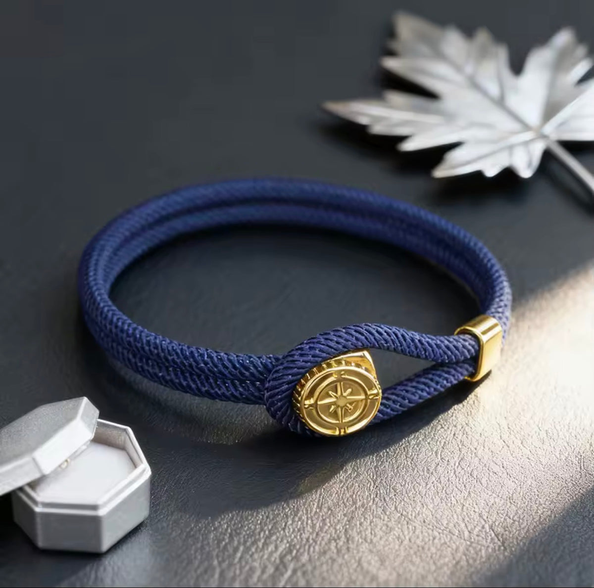 Men’s Compass Rope Bracelet – Stainless Steel