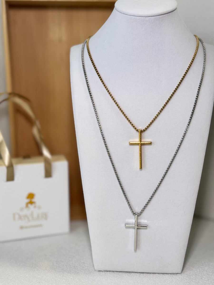 Men’s Stainless Steel Cross Necklace – Gold or Silver