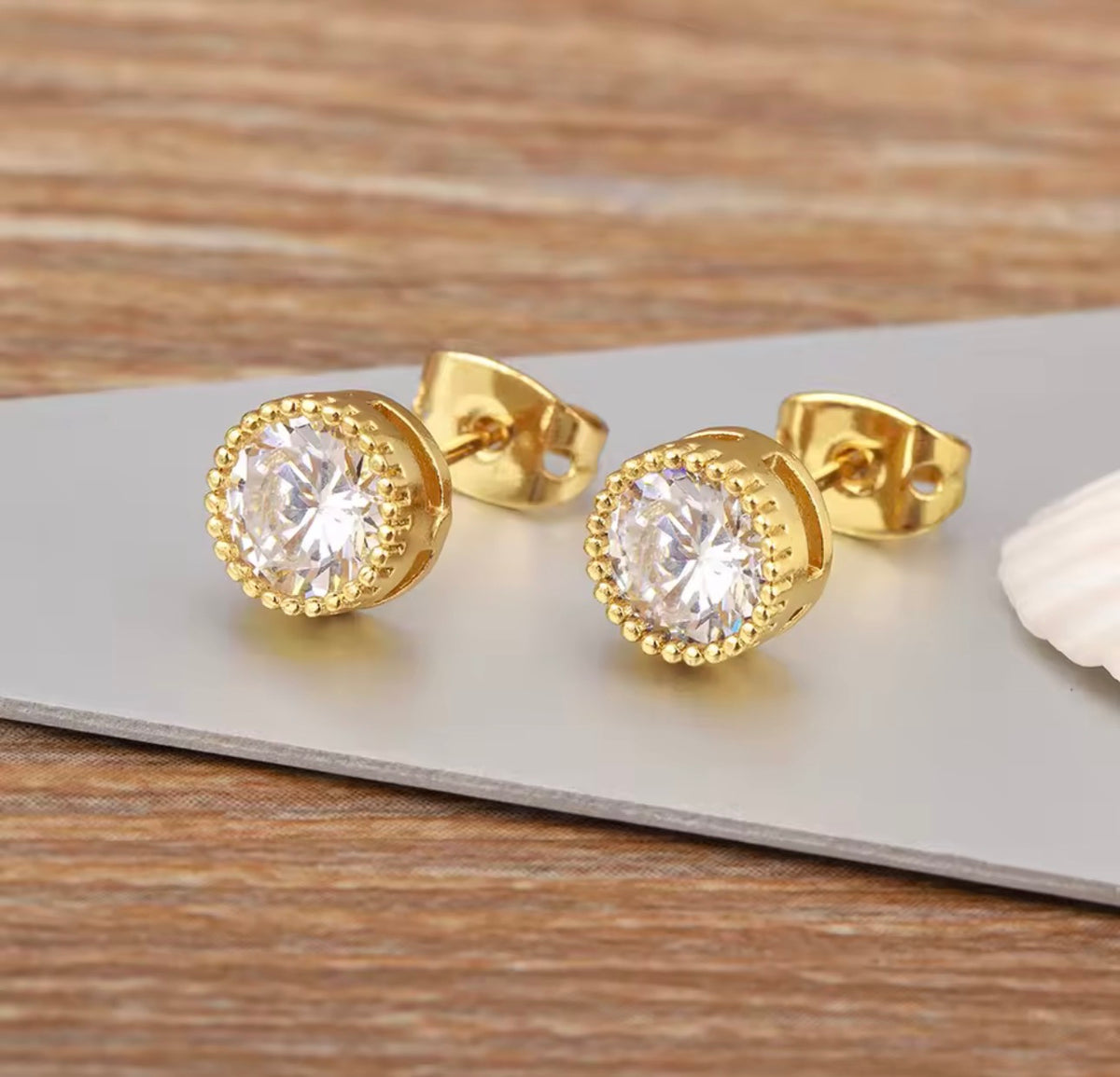 18K Gold Plated Round Crystal Stud Earrings for Women – Colorful Statement Earrings