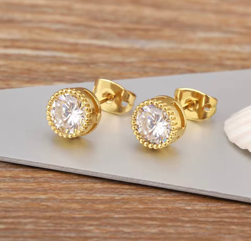 18K Gold Plated Round Crystal Stud Earrings for Women – Colorful Statement Earrings