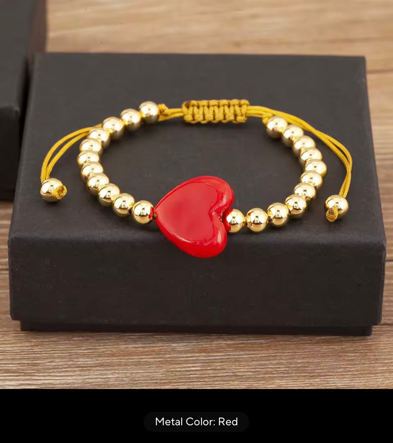 Colorful Heart Adjustable Beaded Bracelet – Gold Tone