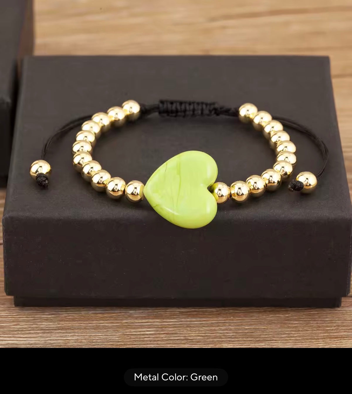 Colorful Heart Adjustable Beaded Bracelet – Gold Tone