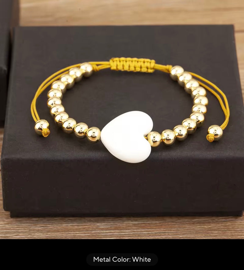 Colorful Heart Adjustable Beaded Bracelet – Gold Tone