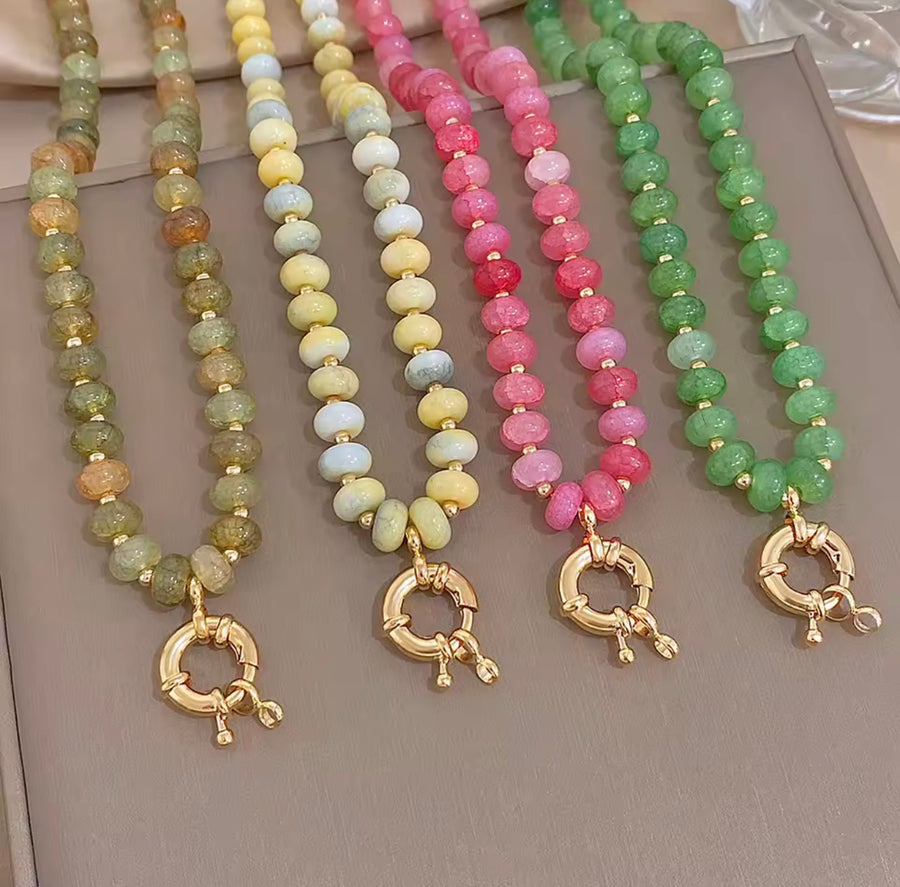 Natural Stone Beaded Necklace – Gold Tone