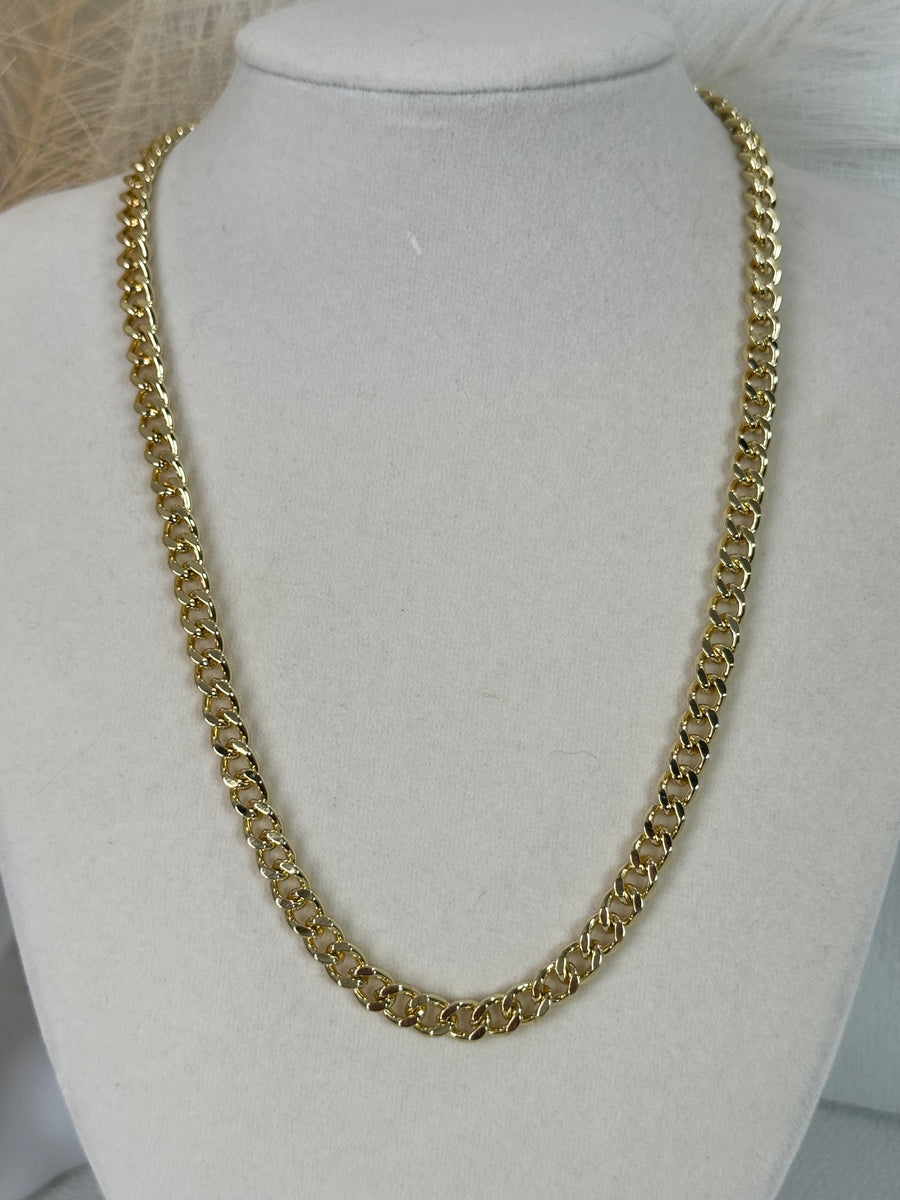 6mm 18K gold plated Cuban link chain necklace with 18 inch length and 2 inch extender