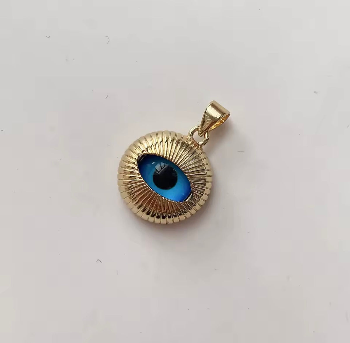 Gold Evil Eye Heart Pendant – 16mm, 20mm & 22mm